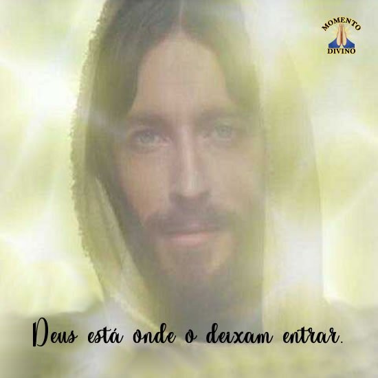 Deus está